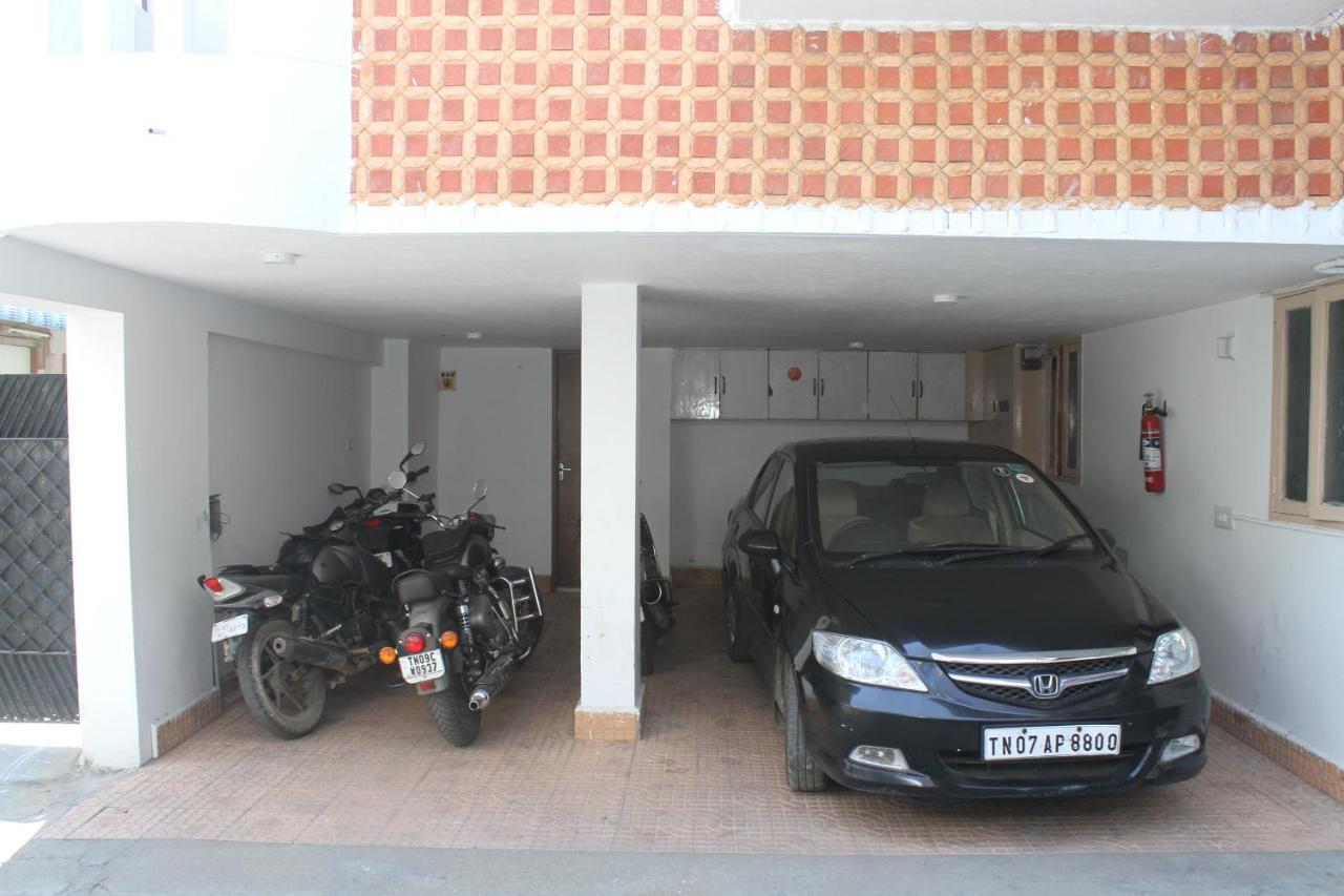 Skyry Hotels T Nagar Csennai Kültér fotó