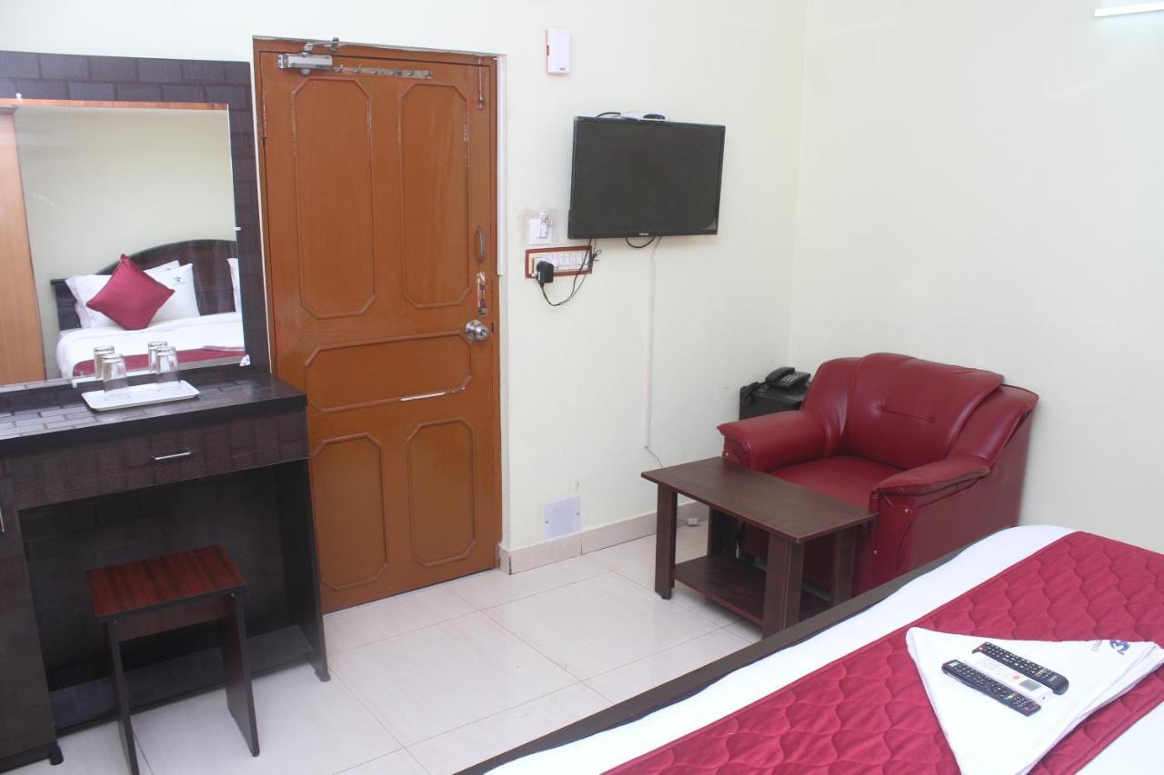 Skyry Hotels T Nagar Csennai Kültér fotó