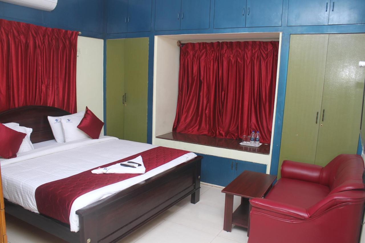 Skyry Hotels T Nagar Csennai Kültér fotó