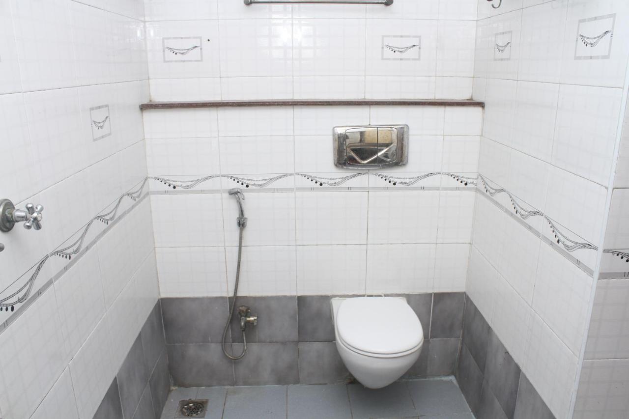 Skyry Hotels T Nagar Csennai Kültér fotó